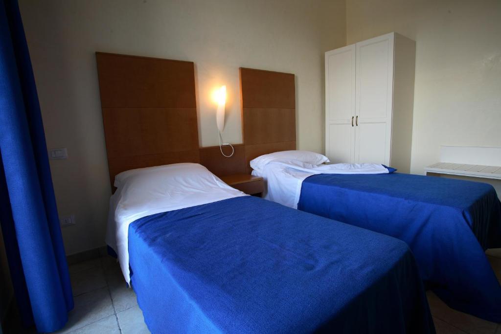 Hotel Resort Portoselvaggio Sant Isidoro  Habitación foto